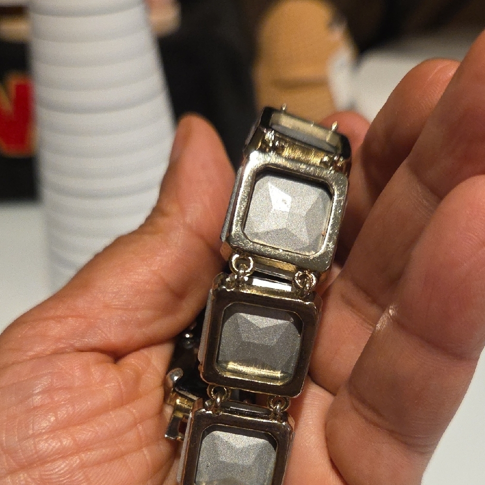 Elegant Black Crystal Statement Bracelet - Women Jewelry - Picture 6 of 8